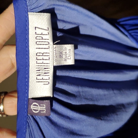 Royal Purple silky blouse - Picture 5 of 6